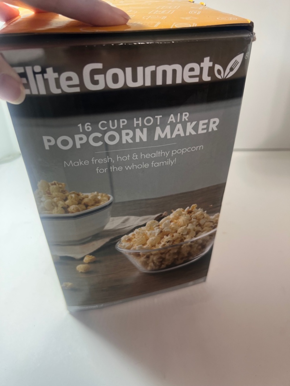 Popcorn Maker Elite Gourmet New. 16 cup hot air. New in box - Picture 2 of 5